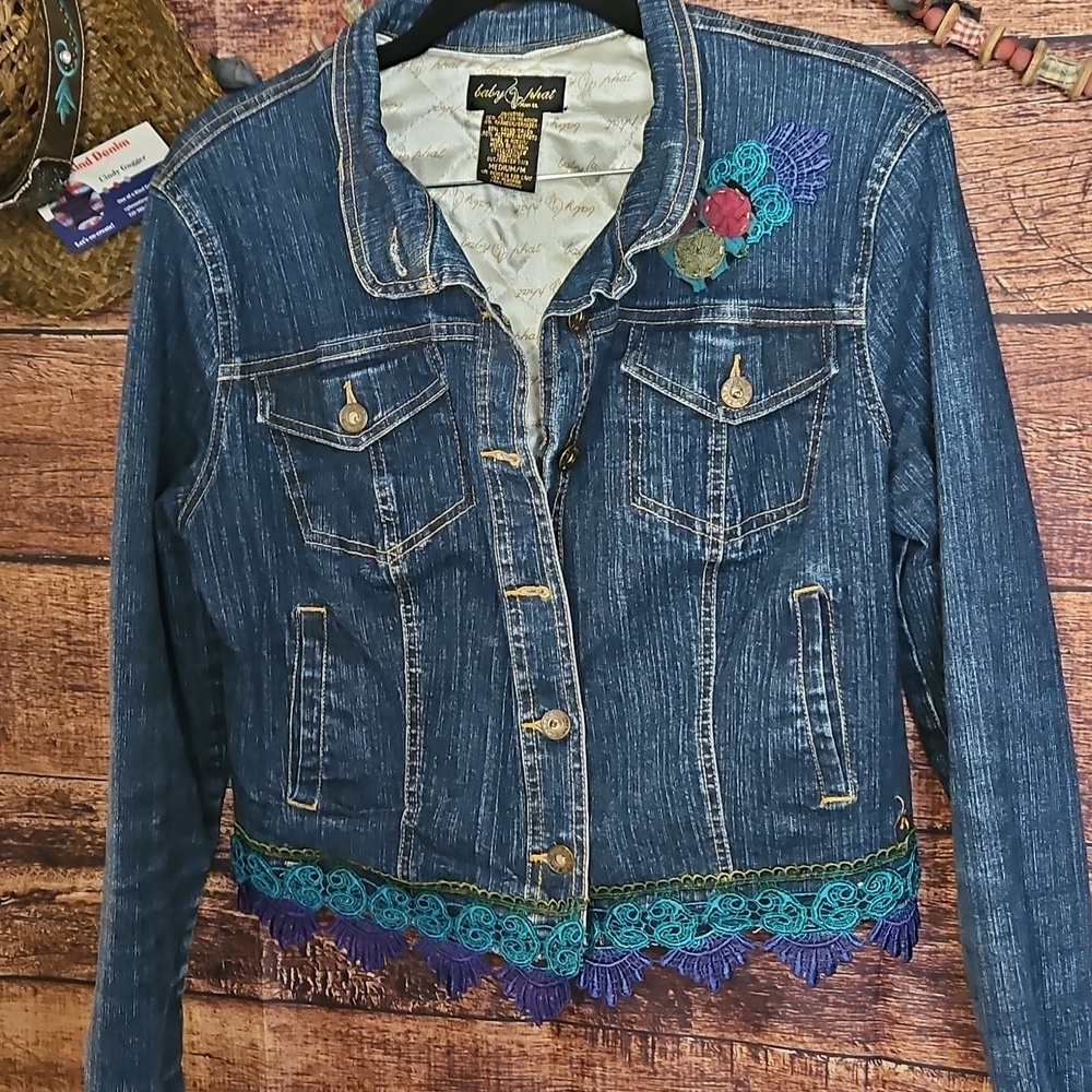 ☆OKD UPCYCLED "BABY PHAT" BLUE DENIM JACKET with FLORAL EMBROIDERY! MEDIUM